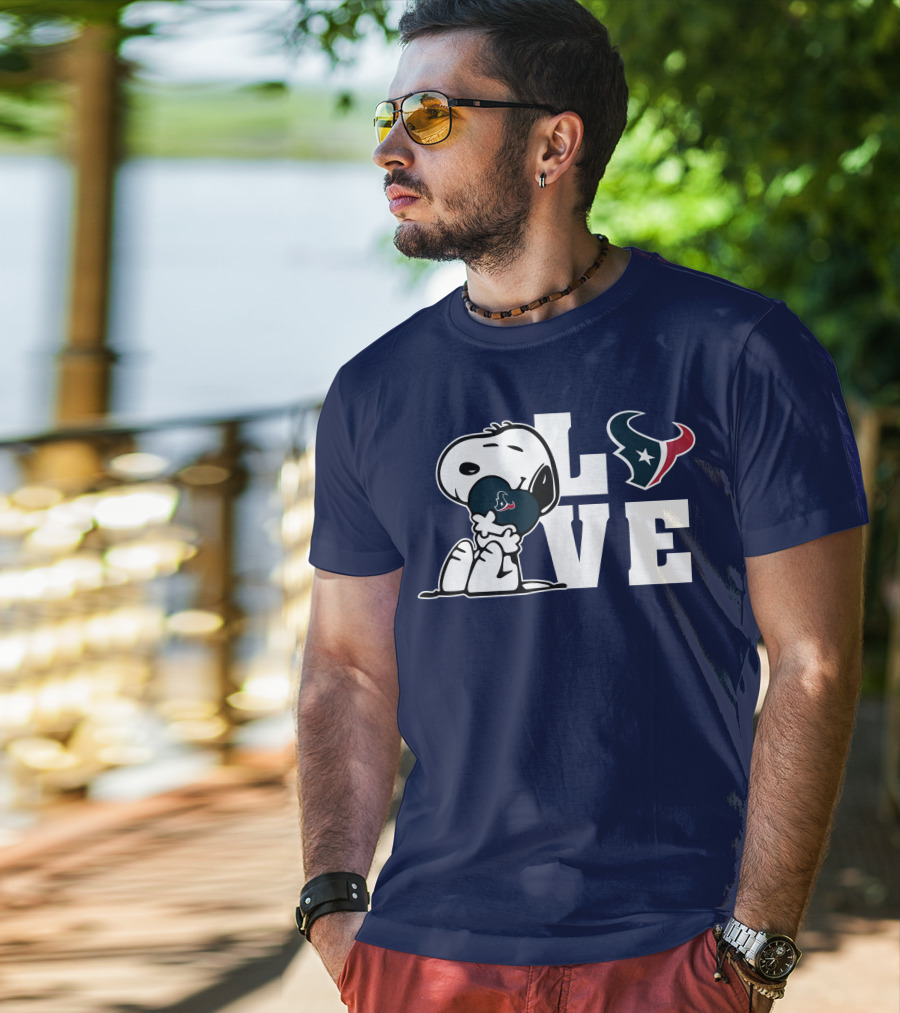 Snoopy Hugging Love Houston Texans T-Shirt