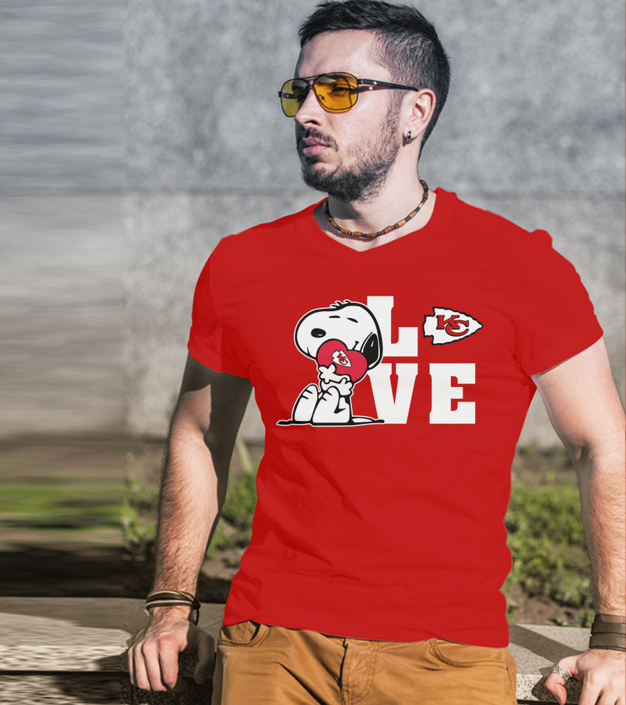Snoopy Love Kc Kansas City Chiefs T-Shirt
