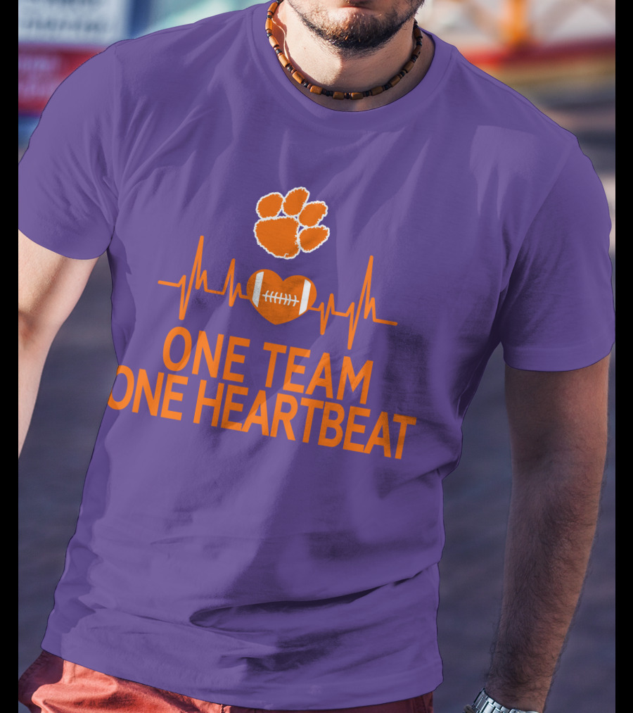 Clemson Tigers One Team One Heartbeat Football Paw Print Heartbeat T-Shirt