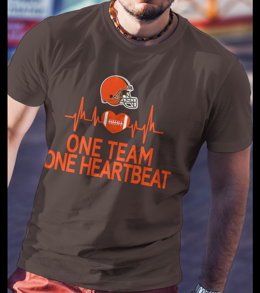 Cleveland Browns Football Helmet One Team One Heartbeat T-Shirt