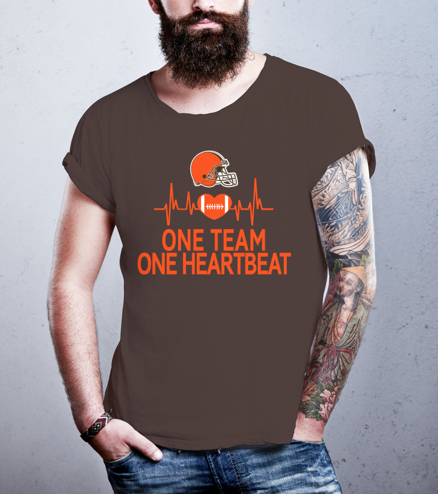 Cleveland Browns Football Helmet One Team One Heartbeat T-Shirt