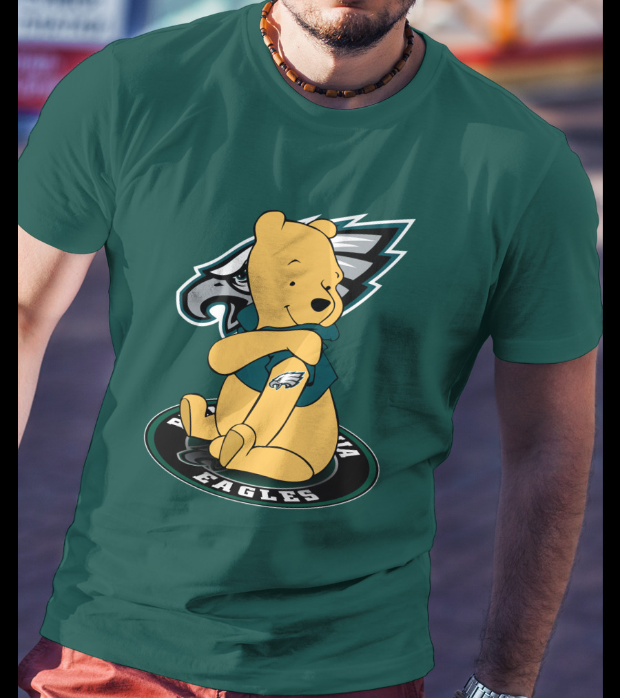 Philadelphia Eagles Winnie The Pooh Sitting In Front Of Team T-Shirt