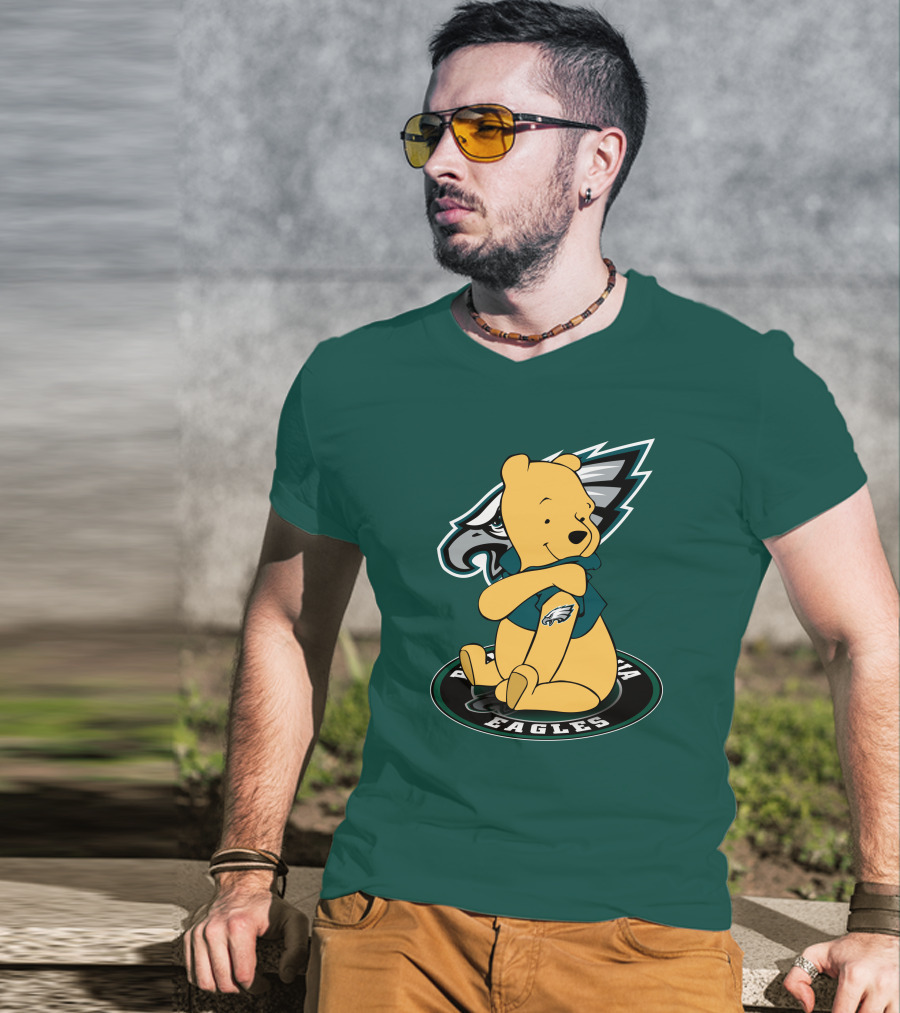 Philadelphia Eagles Winnie The Pooh Sitting In Front Of Team T-Shirt