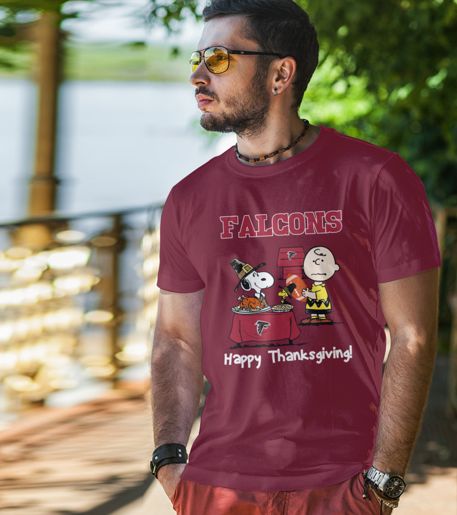 Falcons Snoopy Charlie Brown Thanksgiving Football Peanuts T-Shirt