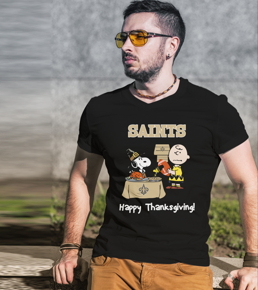 SAINTS New Orleans Happy Thanksgiving Snoopy T-Shirt