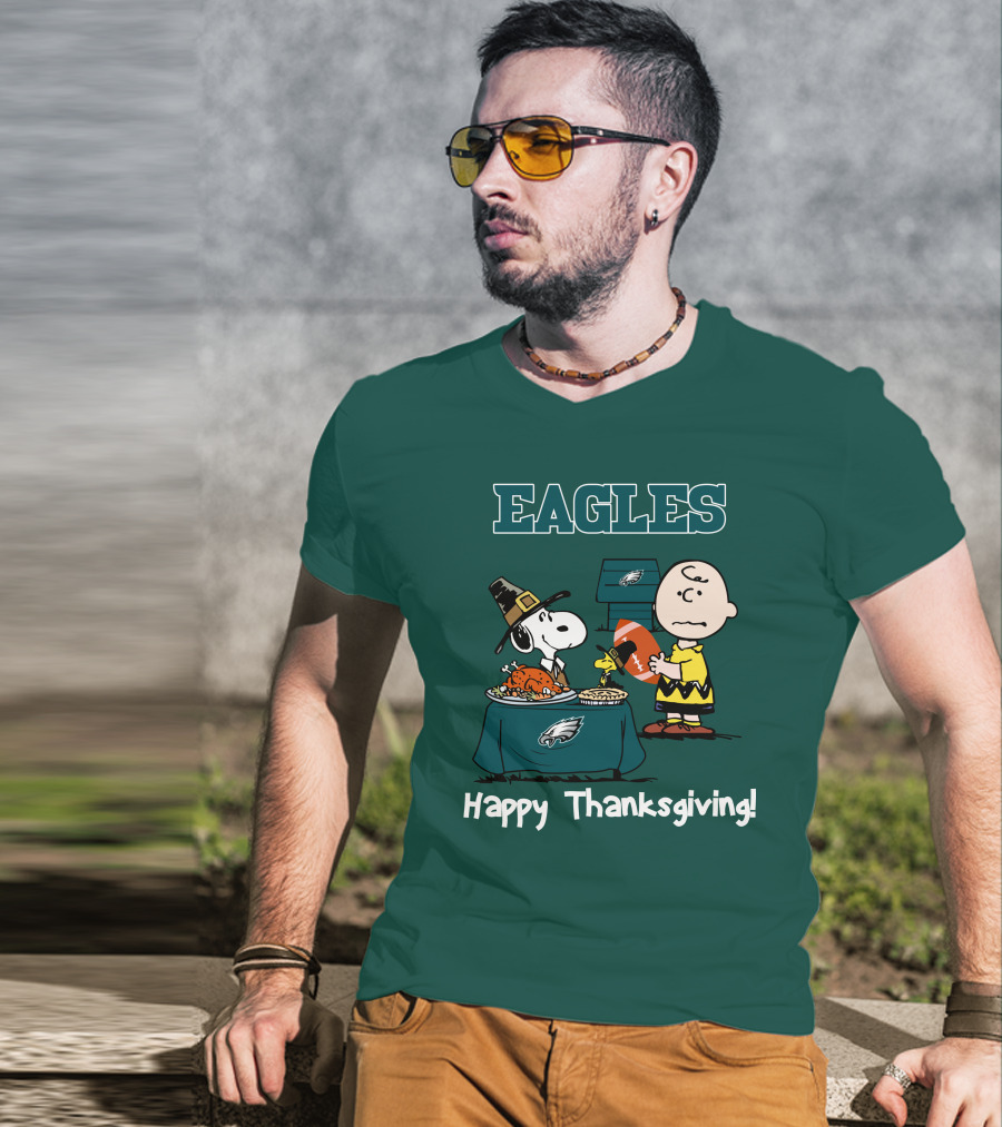 Eagles Snoopy Thanksgiving Football Peanuts Philadelphia T-Shirt