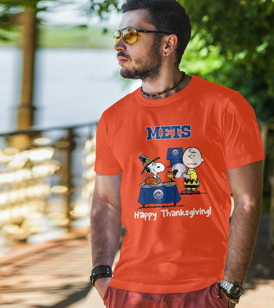 Mets Snoopy Charlie Brown Happy Thanksgiving Baseball Feast T-Shirt