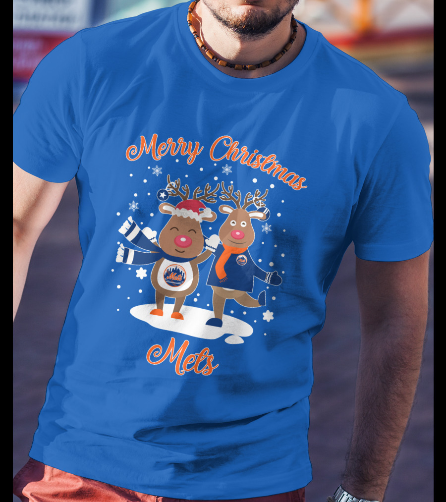 Merry Christmas Mets Reindeer Snowflakes Fun T-Shirt