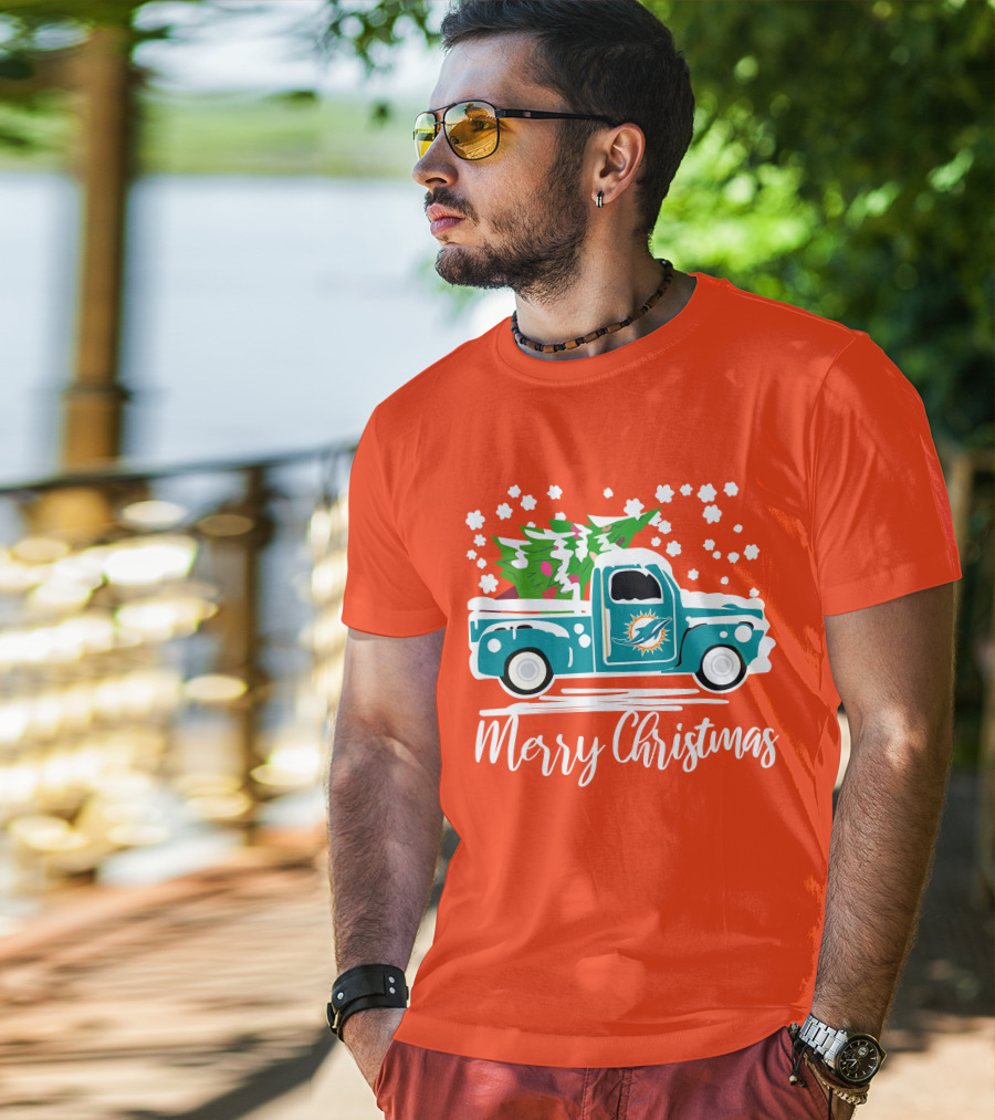 Miami Dolphins Vintage Truck Merry Christmas T-Shirt