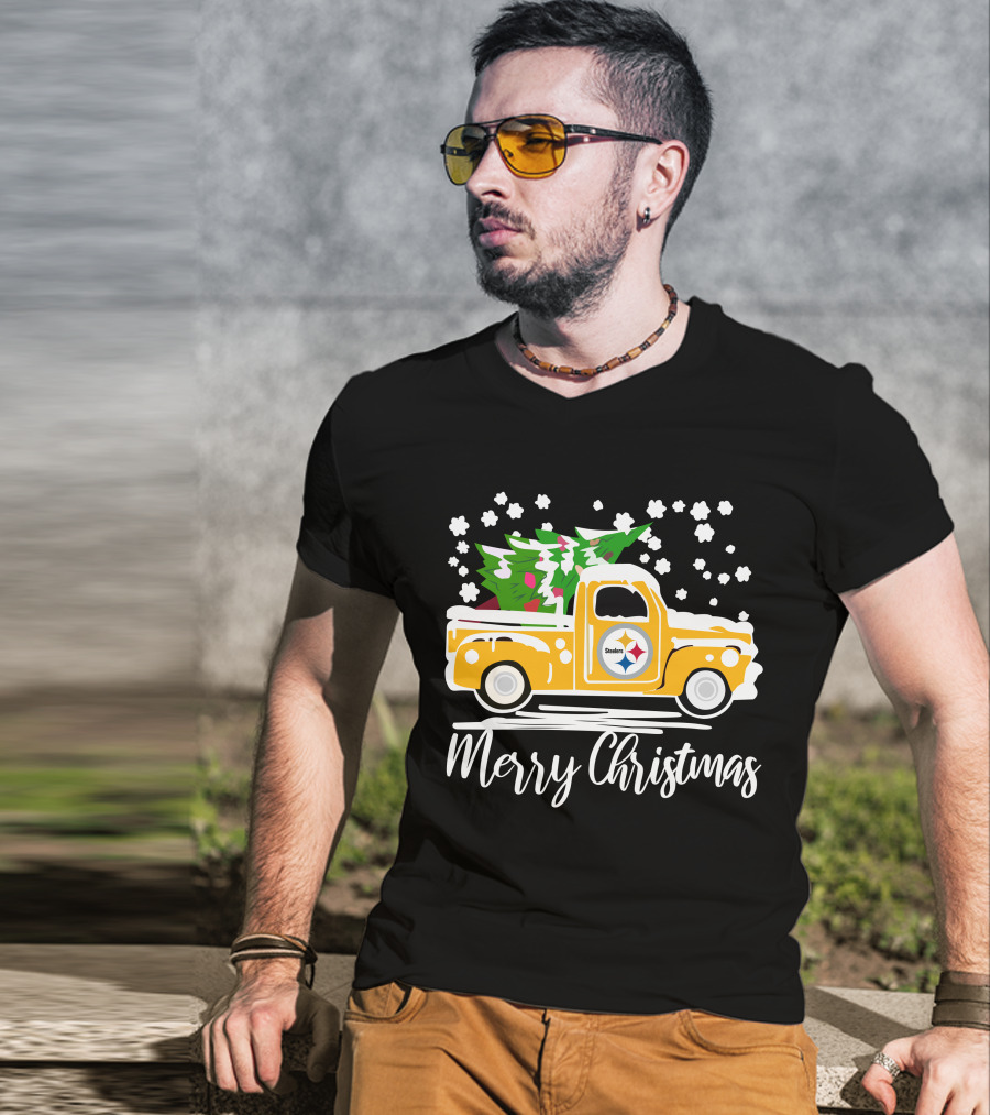 Pittsburgh Steelers Merry Christmas Vintage Car With Christmas Tree T-Shirt