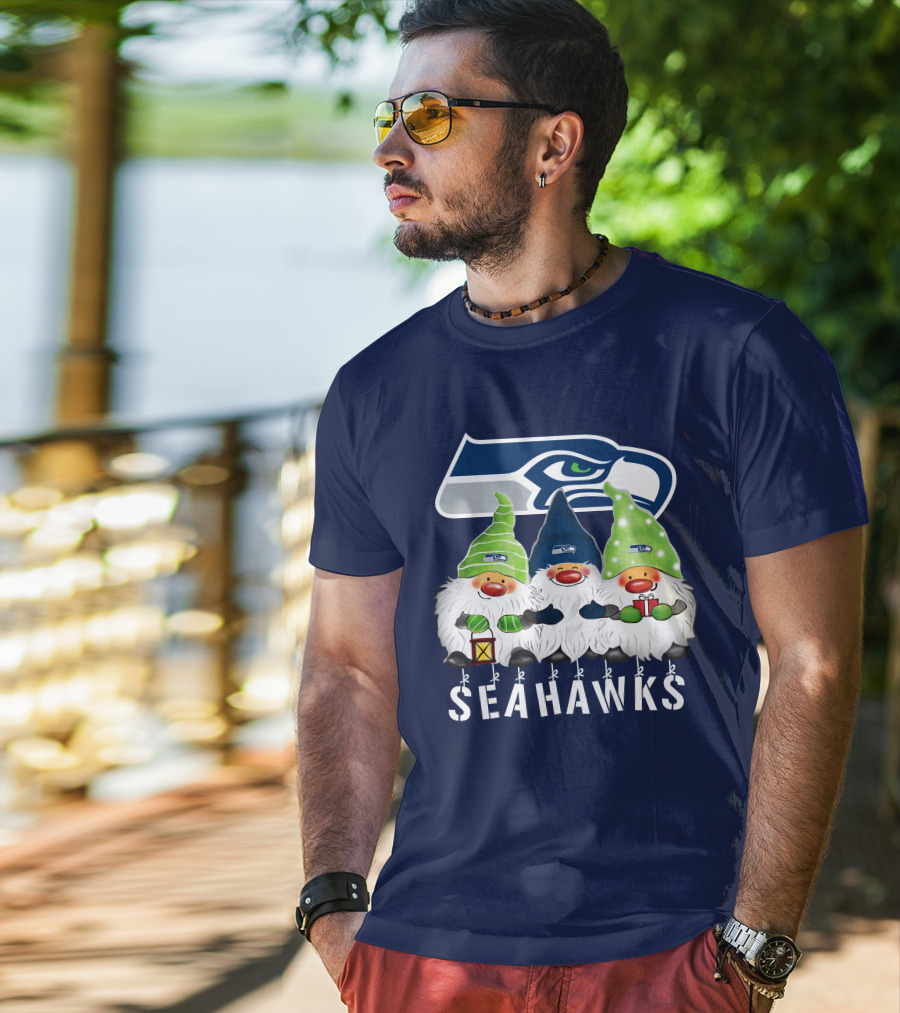Seattle Seahawks Merry Christmas Happy Holidays Gnomes T-Shirt