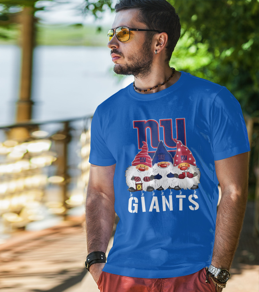 New York Giants Merry Christmas Happy Holidays Gnomes T-Shirt