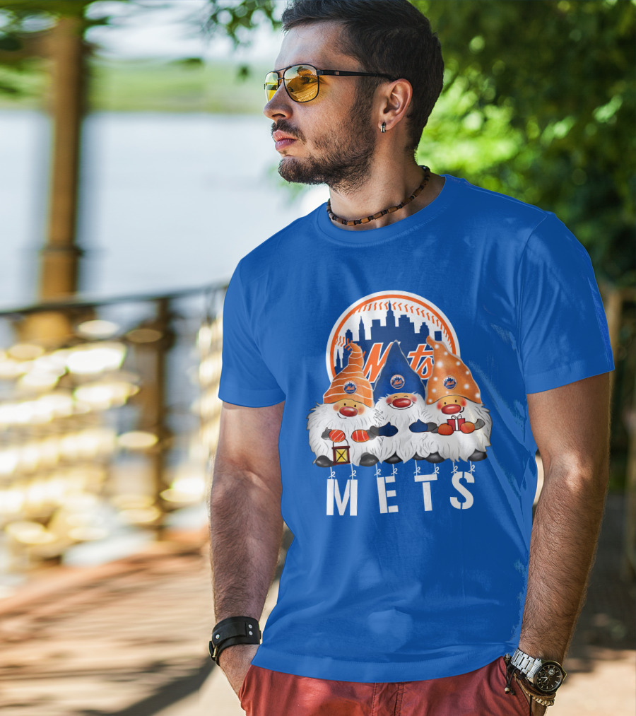 New York Mets Merry Christmas Happy Holidays Gnomes T-Shirt