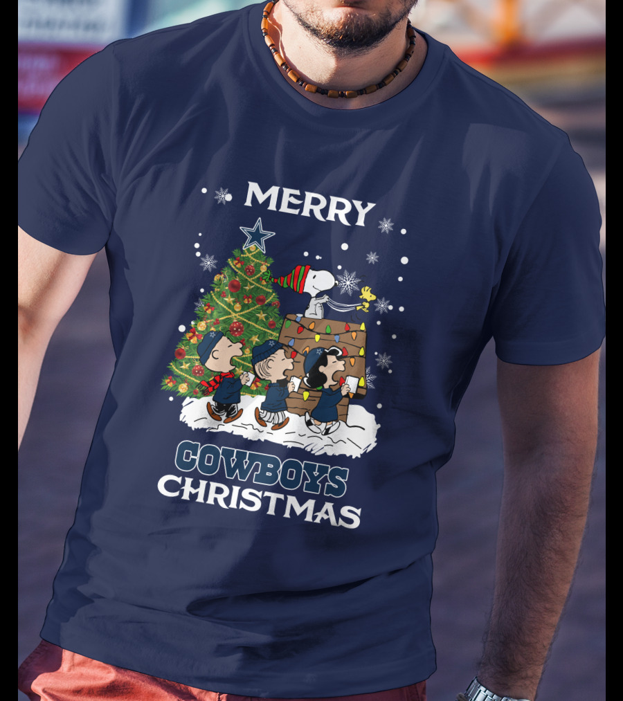Merry Cowboys Christmas Peanut Tree Holiday Scene T-Shirt