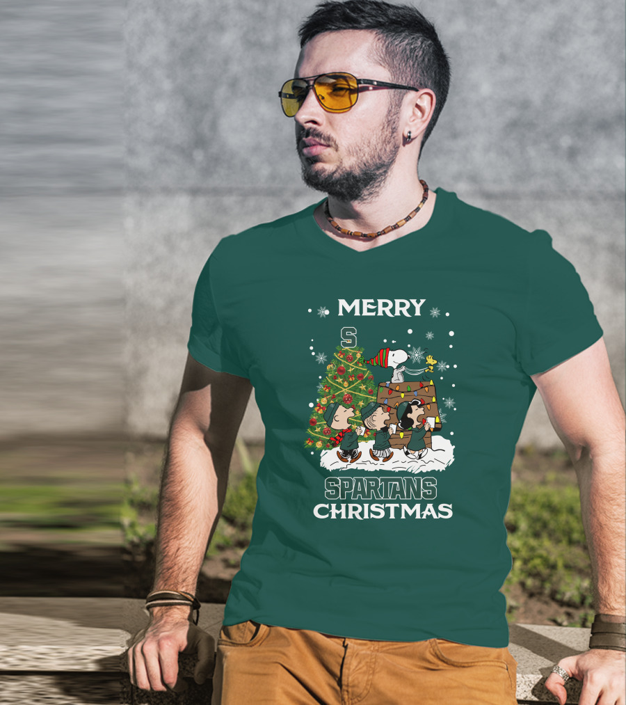 Merry Spartans Christmas Michigan State Peanuts Christmas Tree T-Shirt