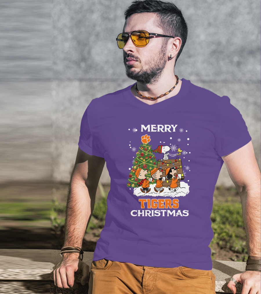Merry Tigers Christmas Clemson The Peanut Christmas Tree T-Shirt
