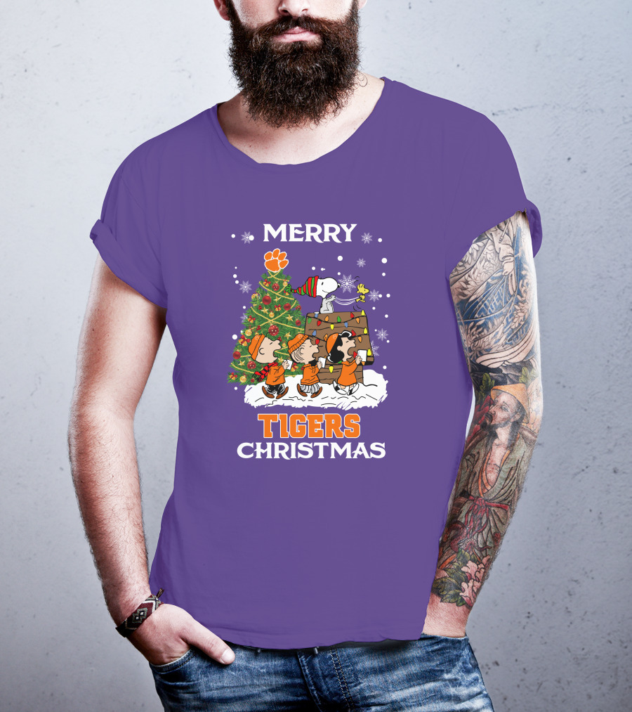 Merry Tigers Christmas Clemson The Peanut Christmas Tree T-Shirt