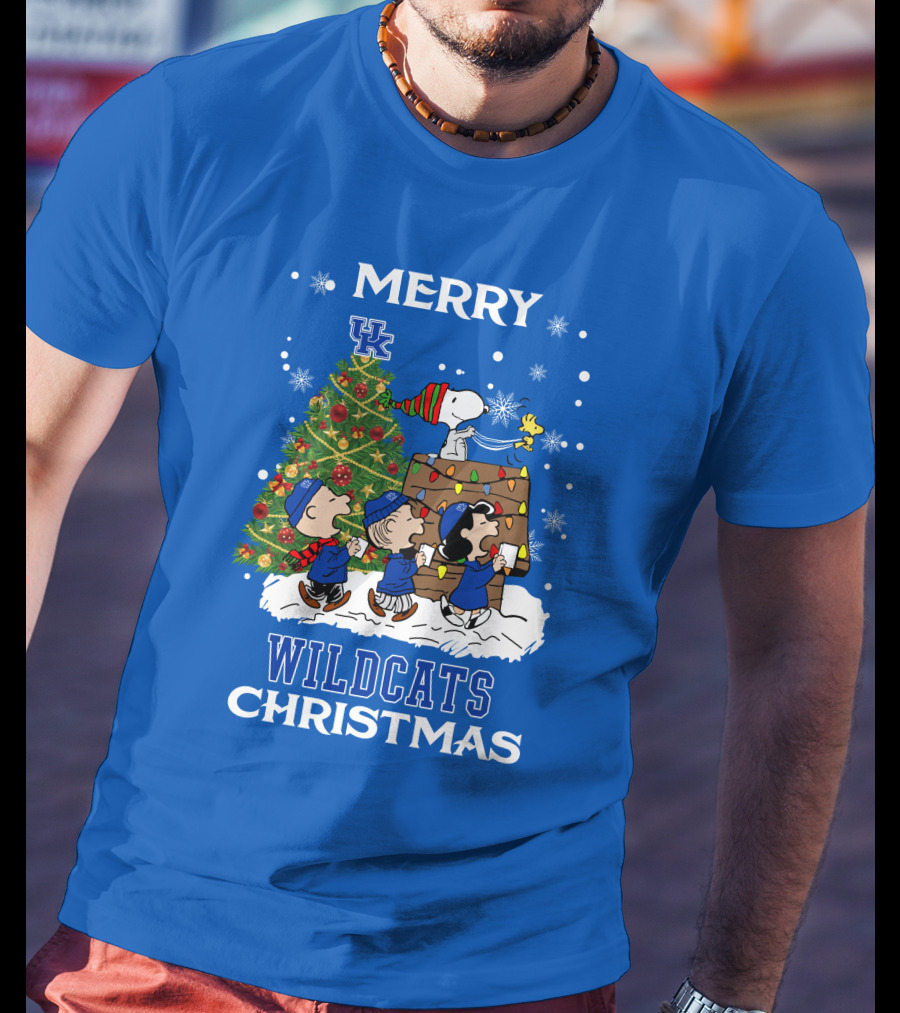 Wildcats Merry Christmas Peanuts Tree Kentucky T-Shirt