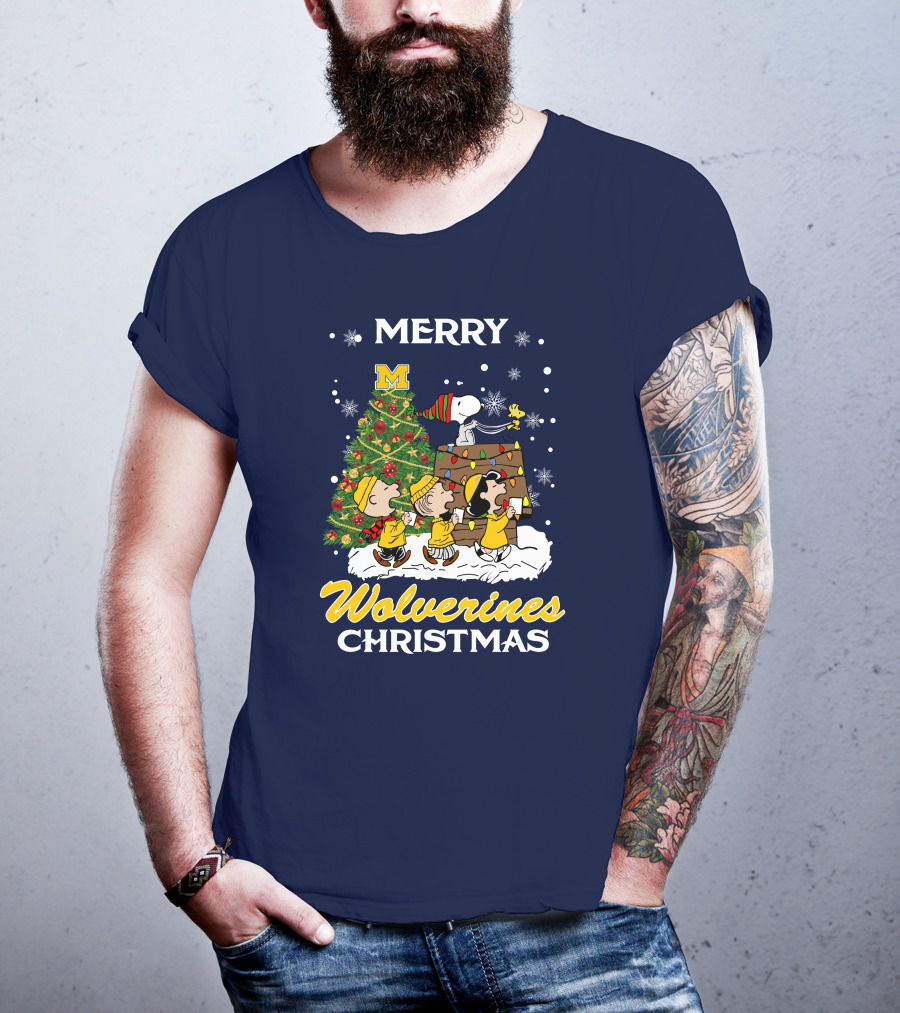 Merry Wolverines Christmas Peanuts Tree Celebration T-Shirt