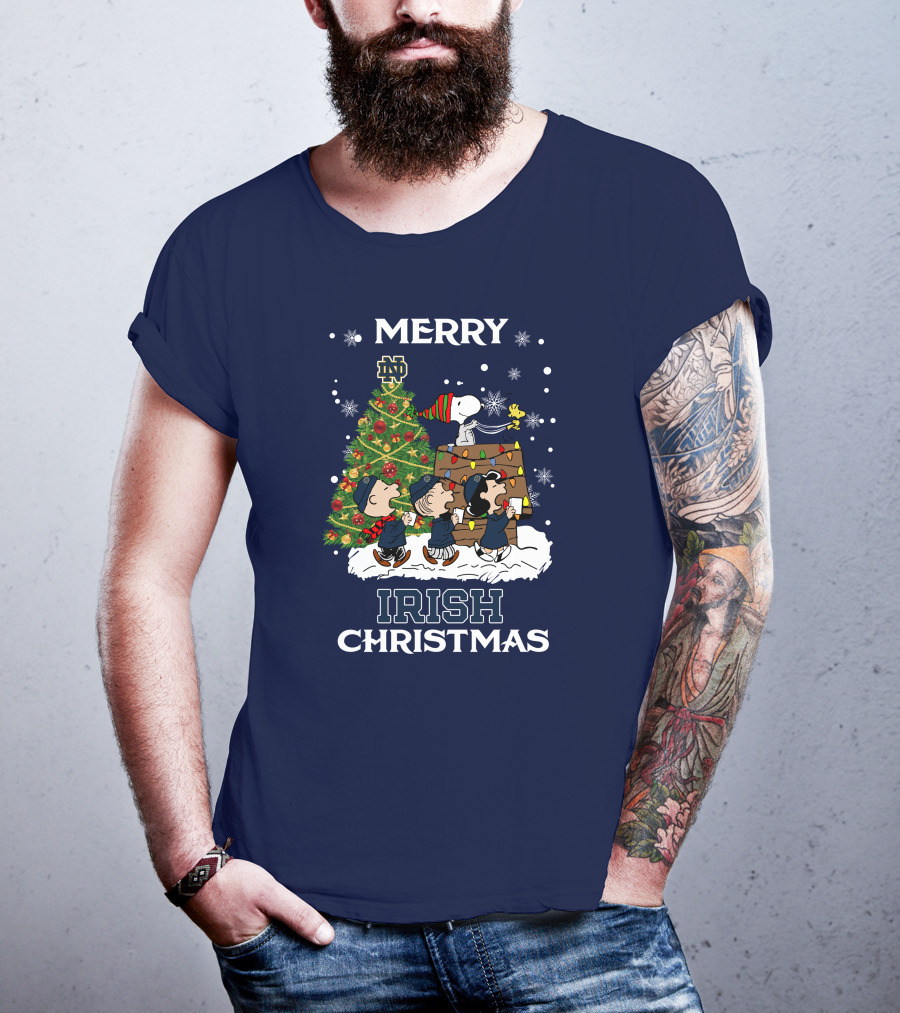 Merry Christmas Notre Dame Fighting Irish Peanuts Christmas Tree T-Shirt