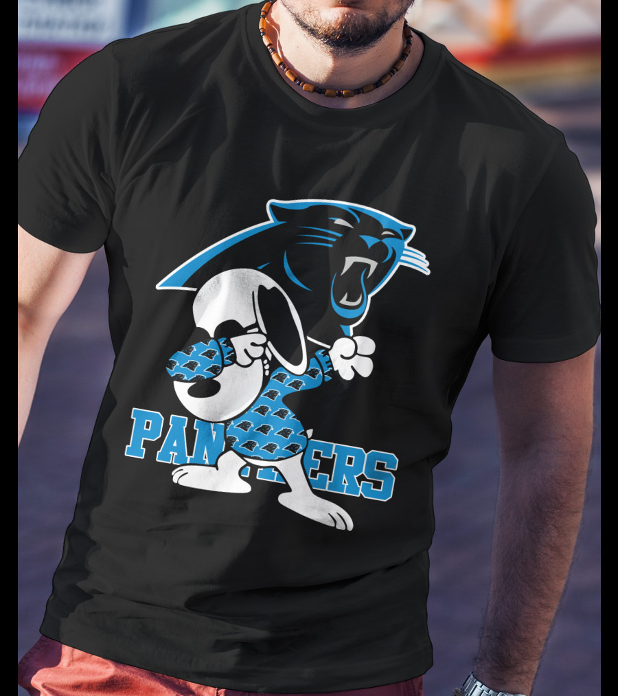 Carolina Panthers Snoopy Dabbing Panthers T-Shirt