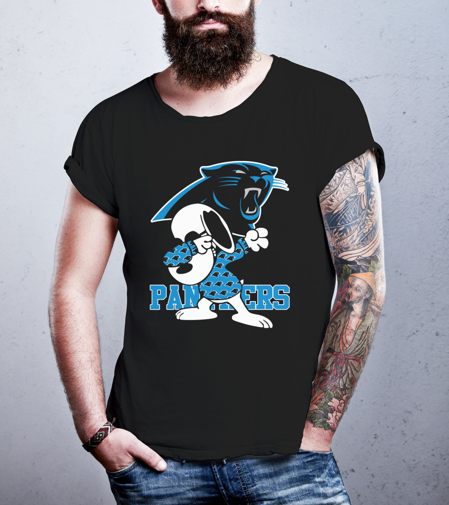 Carolina Panthers Snoopy Dabbing Panthers T-Shirt