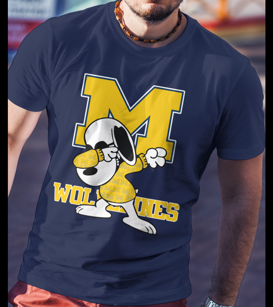 Michigan Wolverines Snoopy Dab With Block M T-Shirt