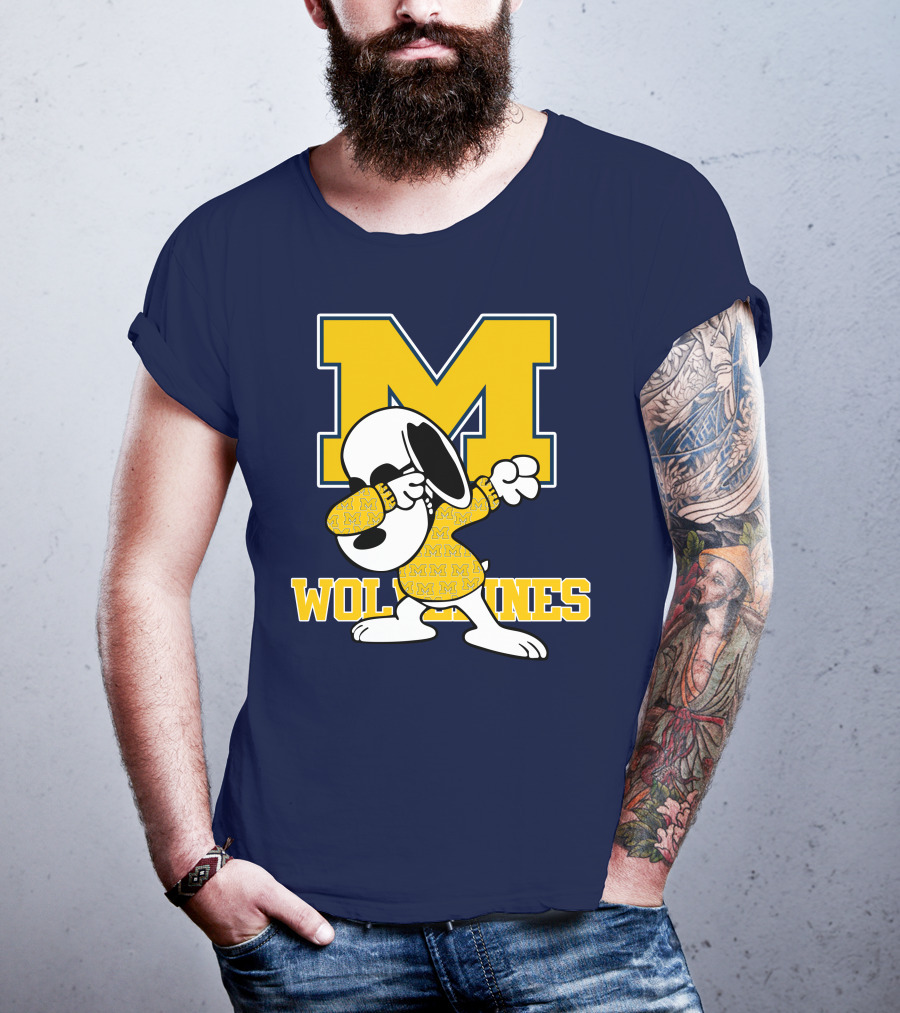 Michigan Wolverines Snoopy Dab With Block M T-Shirt