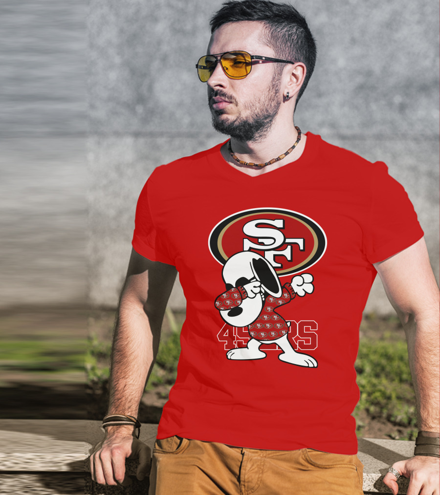 San Francisco 49ers Snoopy Dabbing SF T-Shirt