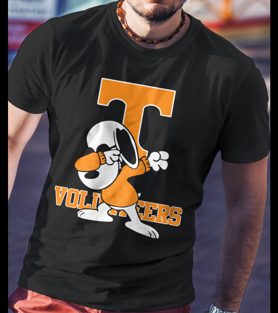 Tennessee Volunteers Snoopy Dabbing T-Shirt