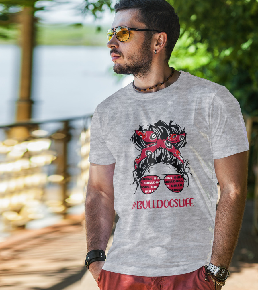 BULLDOGSLIFE Georgia Bulldogs Messy Bun Headband Glasses Girl T-Shirt