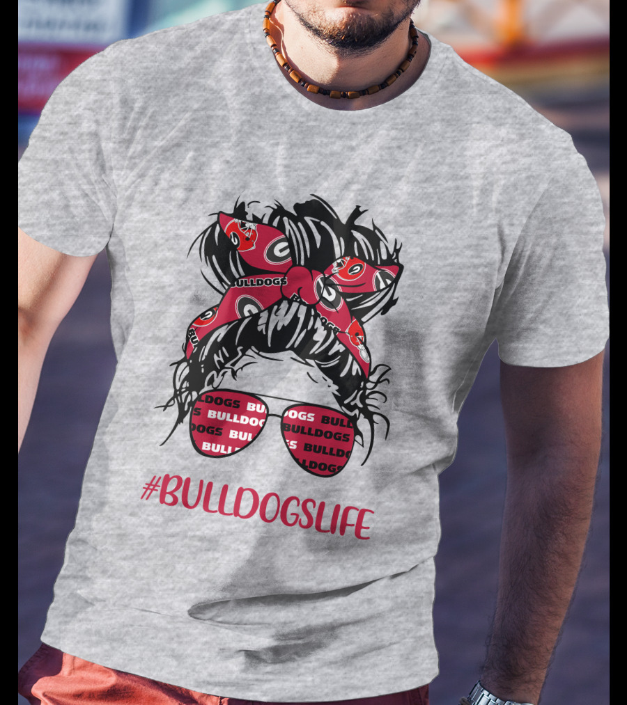 BULLDOGSLIFE Georgia Bulldogs Messy Bun Headband Glasses Girl T-Shirt