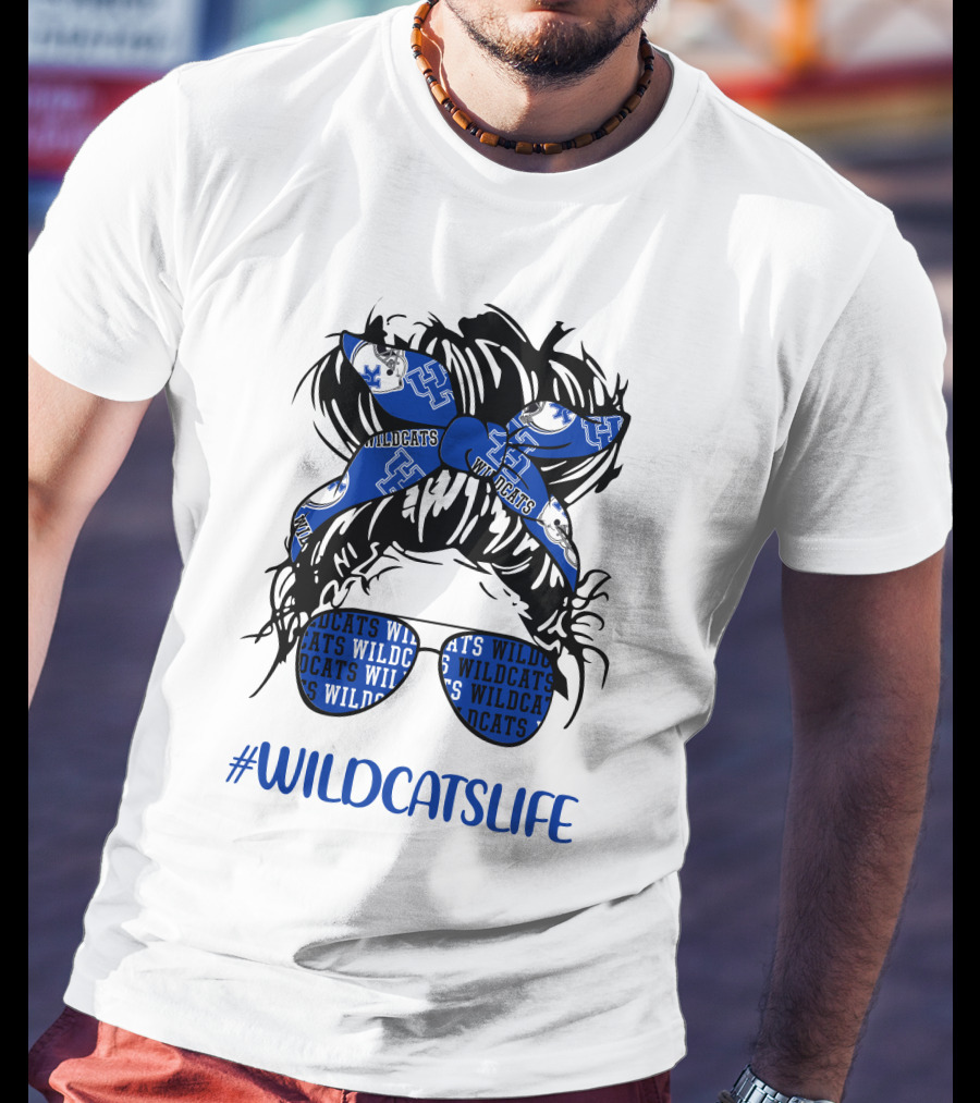 WILDCATSLIFE Kentucky Wildcats Messy Bun Headband Glasses Girl T-Shirt