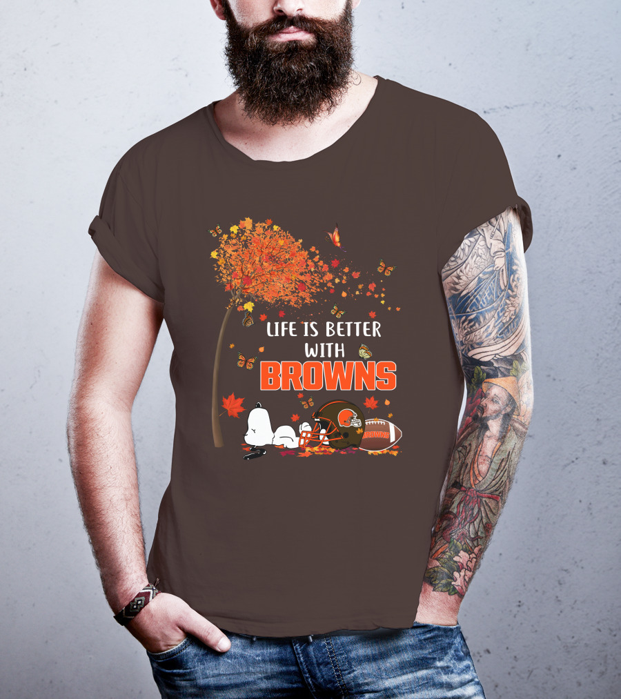 Life Is Better With My Cleveland Browns Football Autumn Scene And Peanuts Character T-Shirt