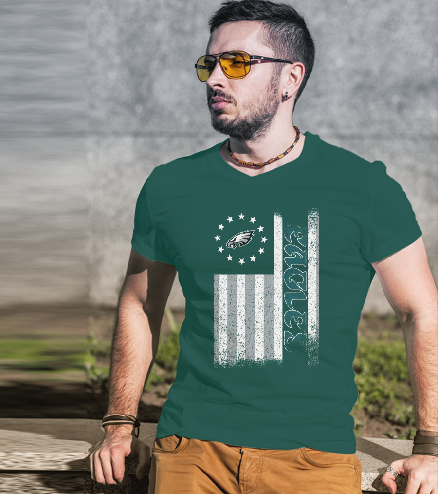 Philadelphia Eagles Stars And Stripes American Flag T-Shirt