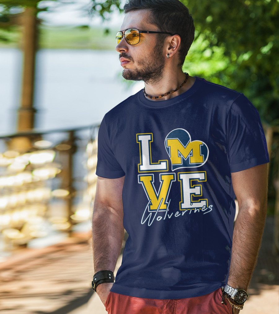 Love Michigan Wolverines Heart T-Shirt