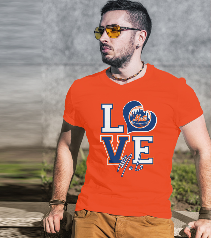 LOVE Mets New York Skyline T-Shirt