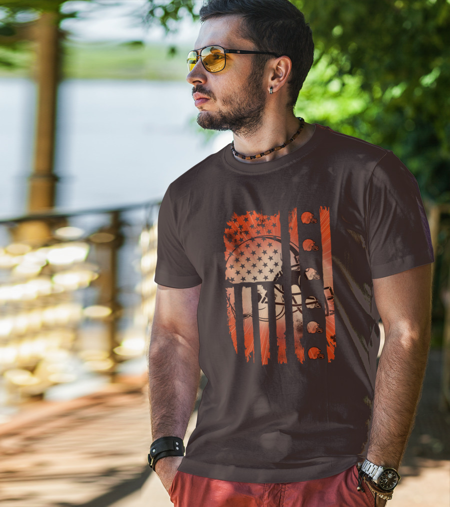 Cleveland Browns Helmet American Flag Edition T-Shirt