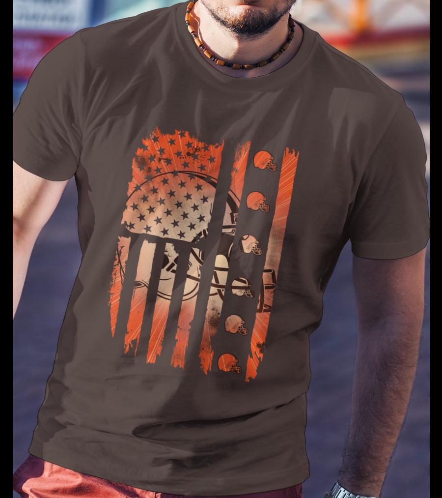 Cleveland Browns Helmet American Flag Edition T-Shirt