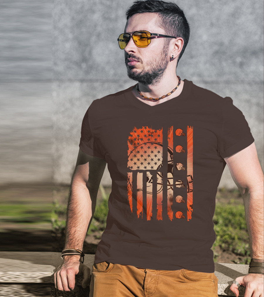 Cleveland Browns Helmet American Flag Edition T-Shirt