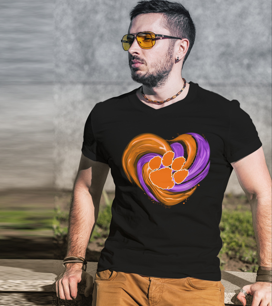 Clemson Tigers Paw Print Tornado Heart T-Shirt