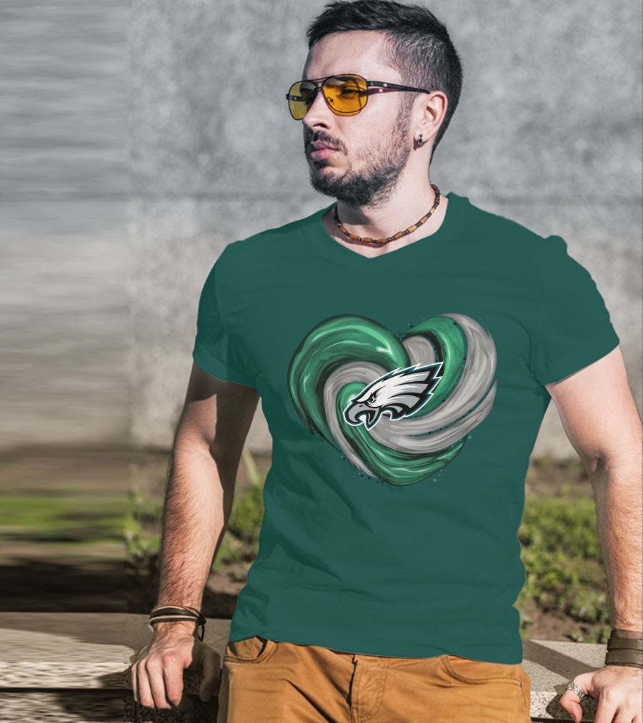 Philadelphia Eagles Heart Swirl T-Shirt