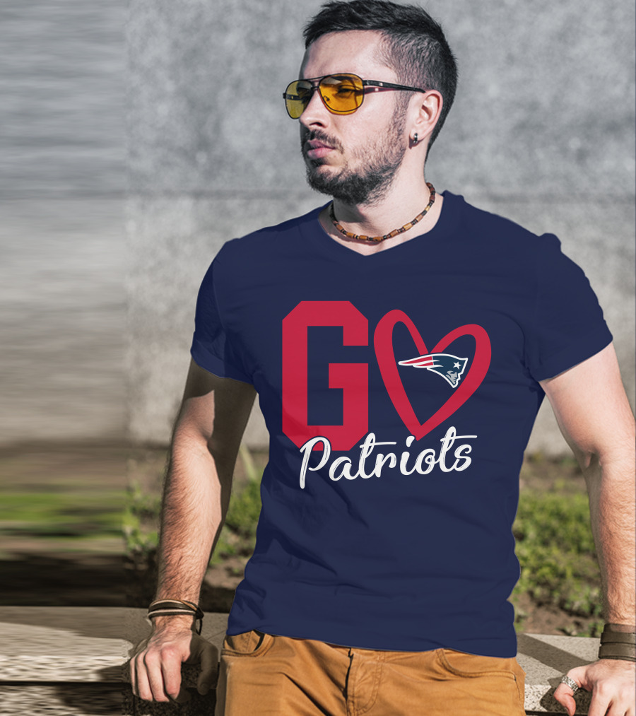 Go Patriots New England Patriots Logo Heart T-Shirt
