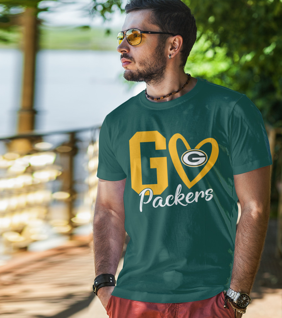 Go Packers Heart Logo Green Bay Enthusiasm T-Shirt
