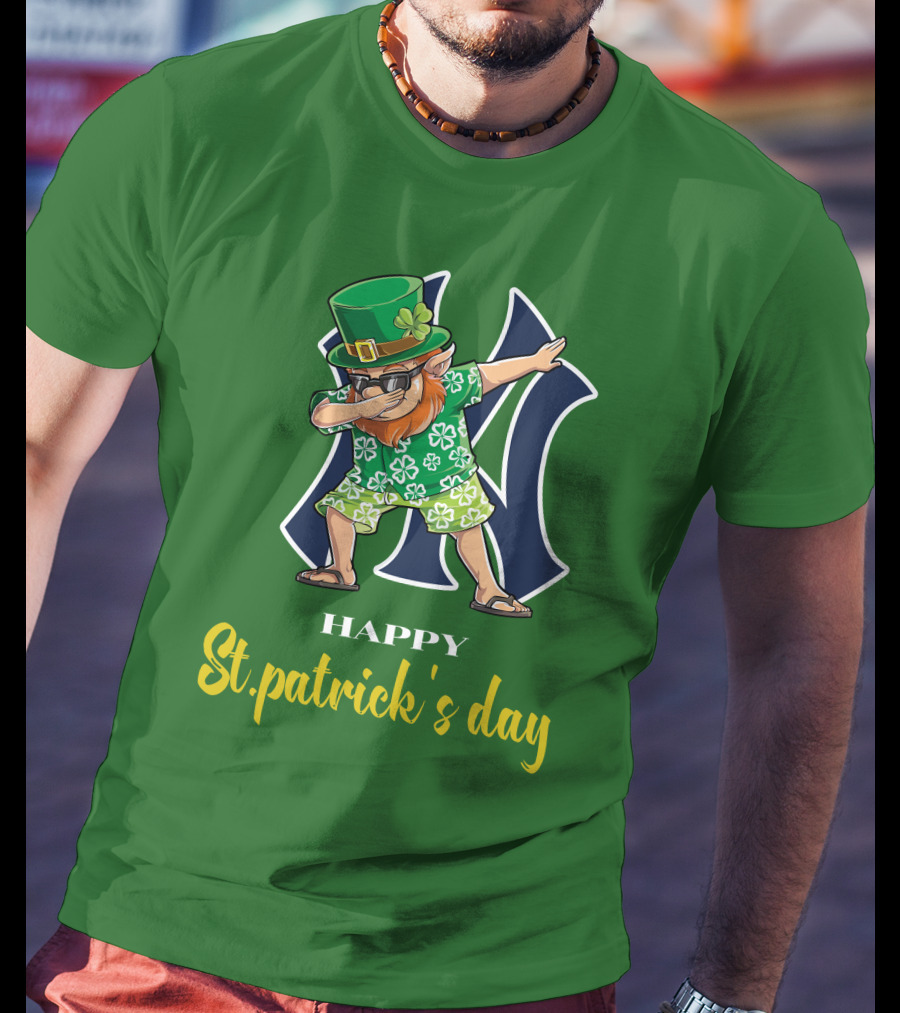 Happy St. Patrick's Day New York Yankees Dabbing Leprechaun T-Shirt