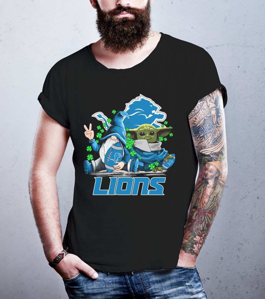 Leprechauns Gnomes Baby Yoda Lions Football Detroit Clover Hug T-Shirt