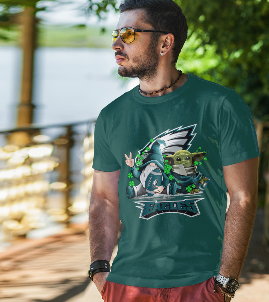Philadelphia Eagles Leprechauns Gnomes Baby Yoda Hug Football T-Shirt