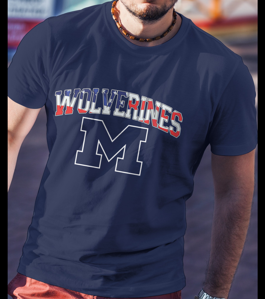 Michigan Wolverines American Flag M T-Shirt