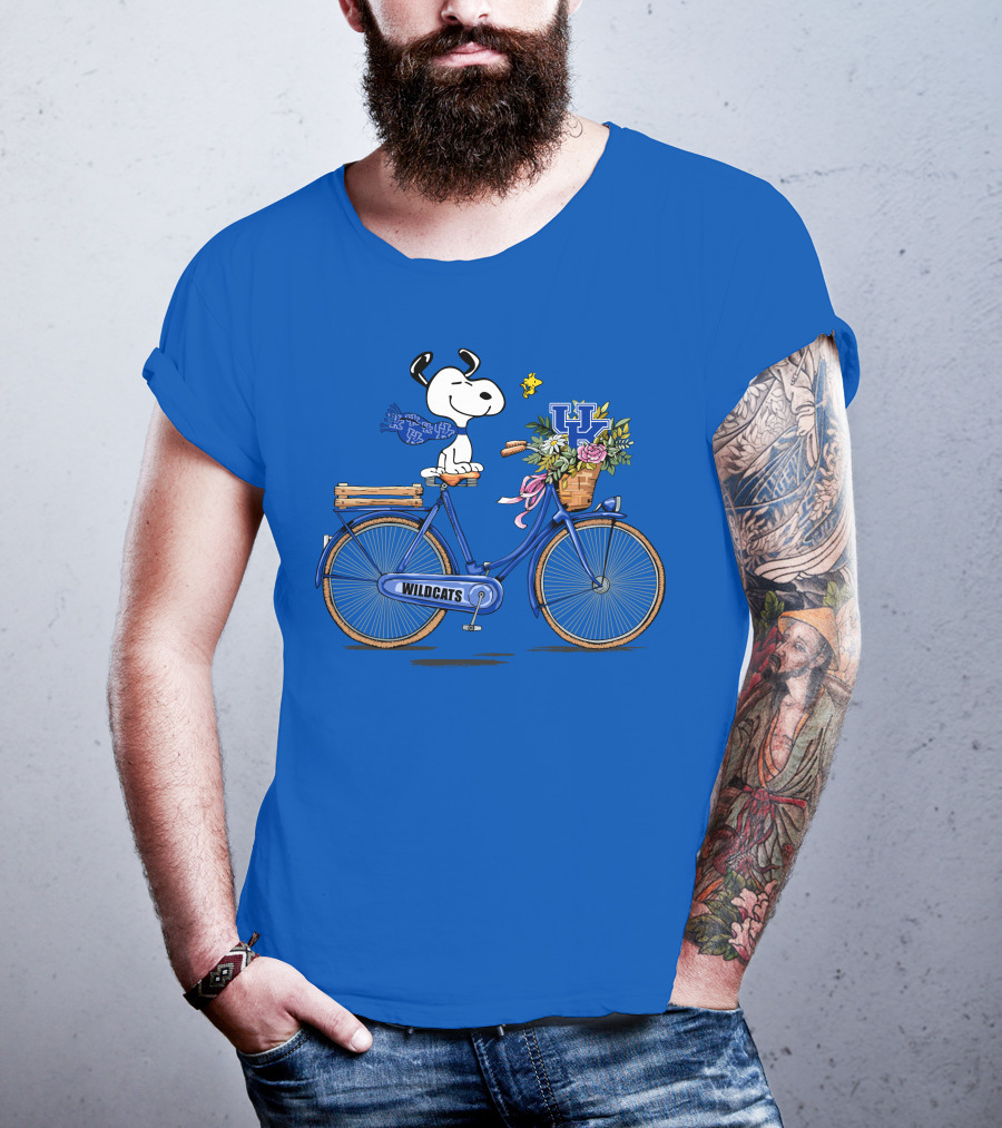 Kentucky Wildcats Snoopy On Bicycle With Flowers And UK T-Shirt