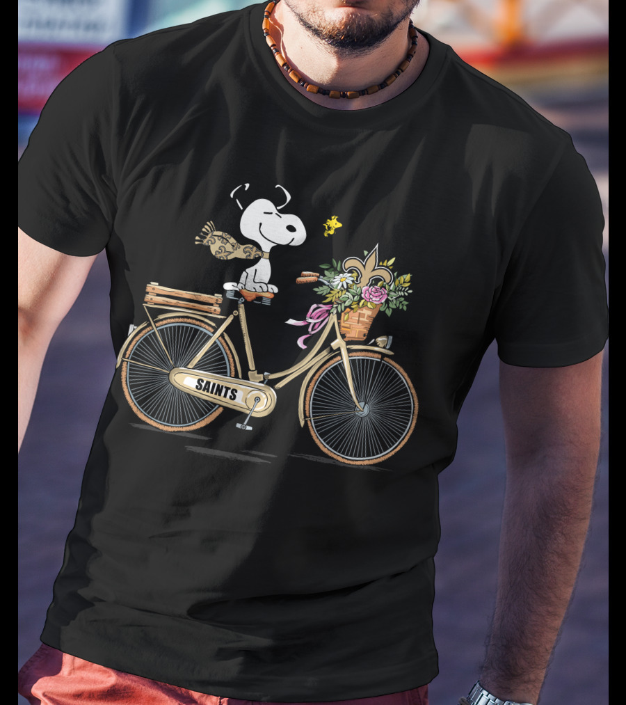New Orleans Saints Snoopy Bicycle Ride Fleur De Lis Football Fan T-Shirt